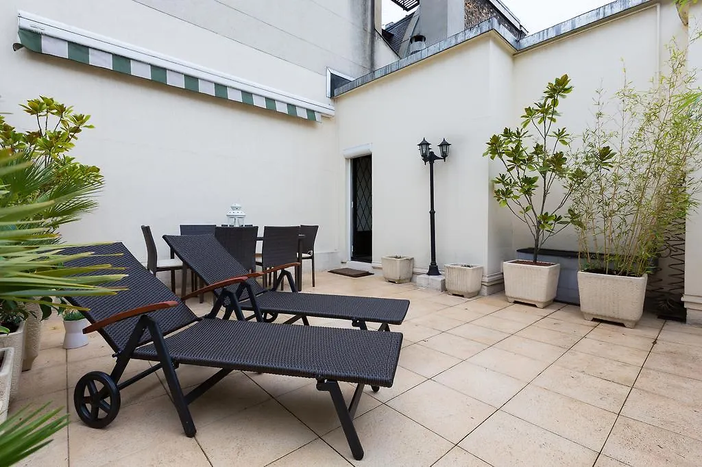Apartment Georges Mandel *